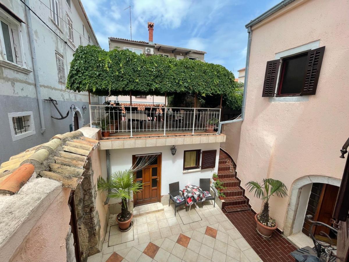 Casa Di Nives Apartamento Krk Town Exterior foto