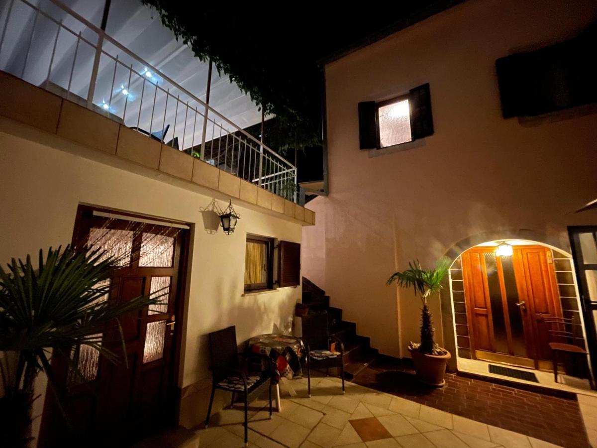 Casa Di Nives Apartamento Krk Town Exterior foto