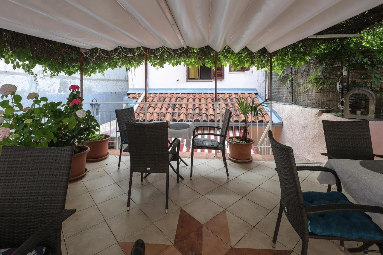 Casa Di Nives Apartamento Krk Town Exterior foto