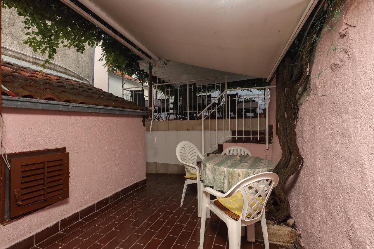 Casa Di Nives Apartamento Krk Town Exterior foto